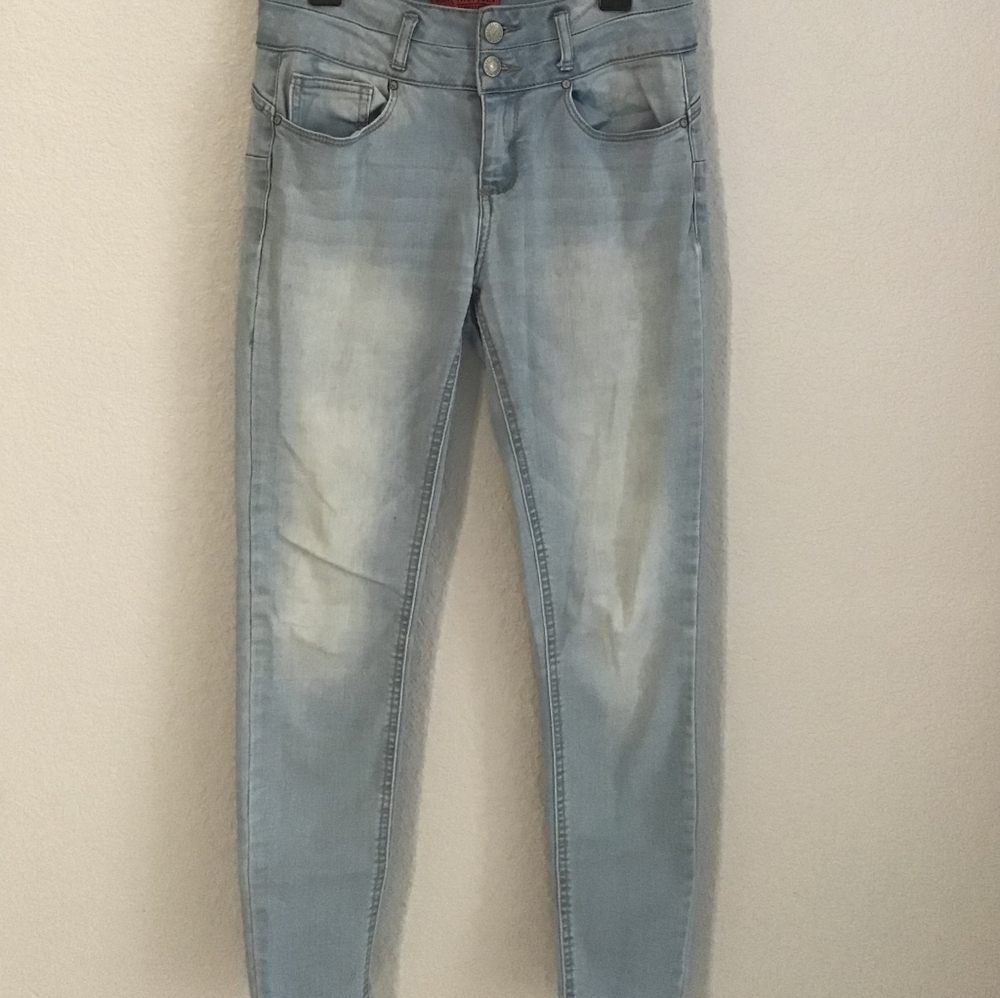 Light blue skinny jeans
